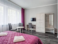 Zimmerbild 14