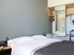 Zimmerbild 8