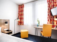 Zimmerbild 14