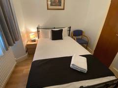 Zimmerbild 6