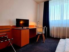 Zimmerbild 12