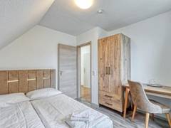 Zimmerbild 16