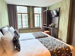 Zimmerbild 6