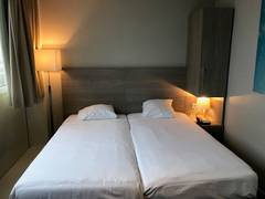 Zimmerbild 14