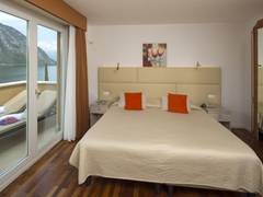 Zimmerbild 11