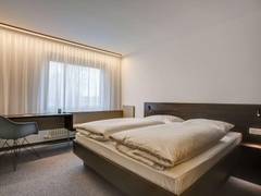 Zimmerbild 4