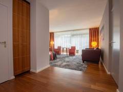 Zimmerbild 8
