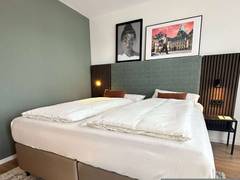 Zimmerbild 5