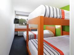 Zimmerbild 13