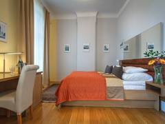 Zimmerbild 6
