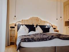Zimmerbild 12