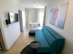 Zimmerbild 24