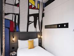Zimmerbild 8