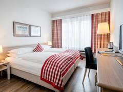 Zimmerbild 23