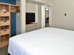 Zimmerbild 8