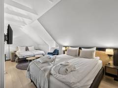 Zimmerbild 8