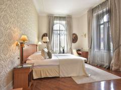 Zimmerbild 6