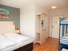 Zimmerbild 16