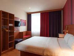 Zimmerbild 14