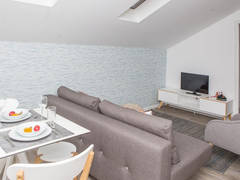 Zimmerbild 48