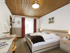 Zimmerbild 4