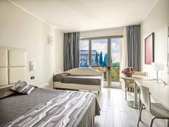 Zimmerbild 4