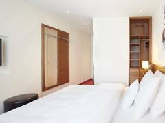 Zimmerbild 6