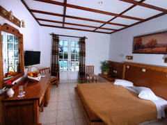 Zimmerbild 4