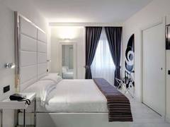 Zimmerbild 6