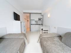Zimmerbild 8