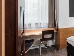 Zimmerbild 6