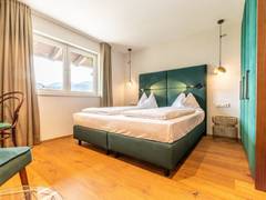 Zimmerbild 4