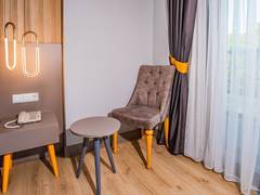 Zimmerbild 6