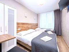 Zimmerbild 4