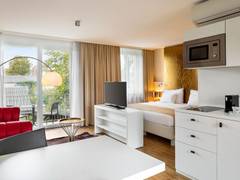Zimmerbild 6