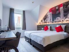 Zimmerbild 6
