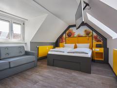Zimmerbild 16
