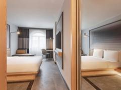 Zimmerbild 5