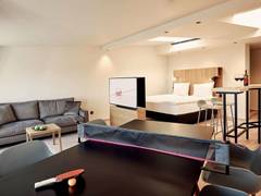 Zimmerbild 2