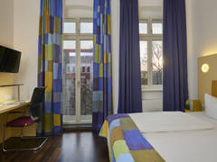 Zimmerbild 4