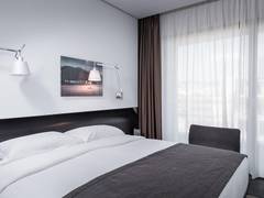 Zimmerbild 4