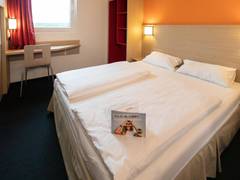 Zimmerbild 28