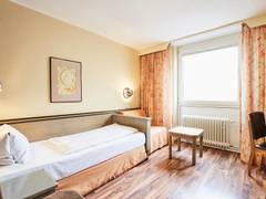 Zimmerbild 4