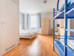 Zimmerbild 8