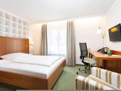 Zimmerbild 2