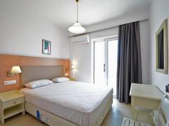 Zimmerbild 4