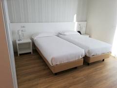 Zimmerbild 5