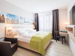 Zimmerbild 23