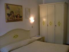 Zimmerbild 9