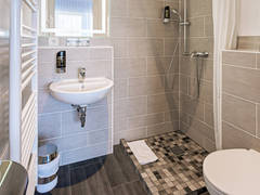 Zimmerbild 6